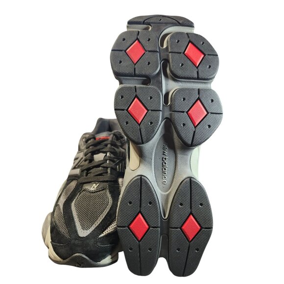 New Balance 9060 Size 9.5M 11W - Picture 4 of 6